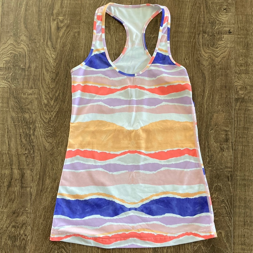 Lululemon tank top